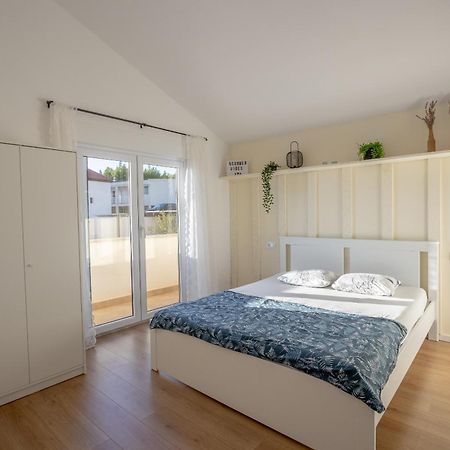 Apartman Rojo Apartamento Omiš Exterior foto