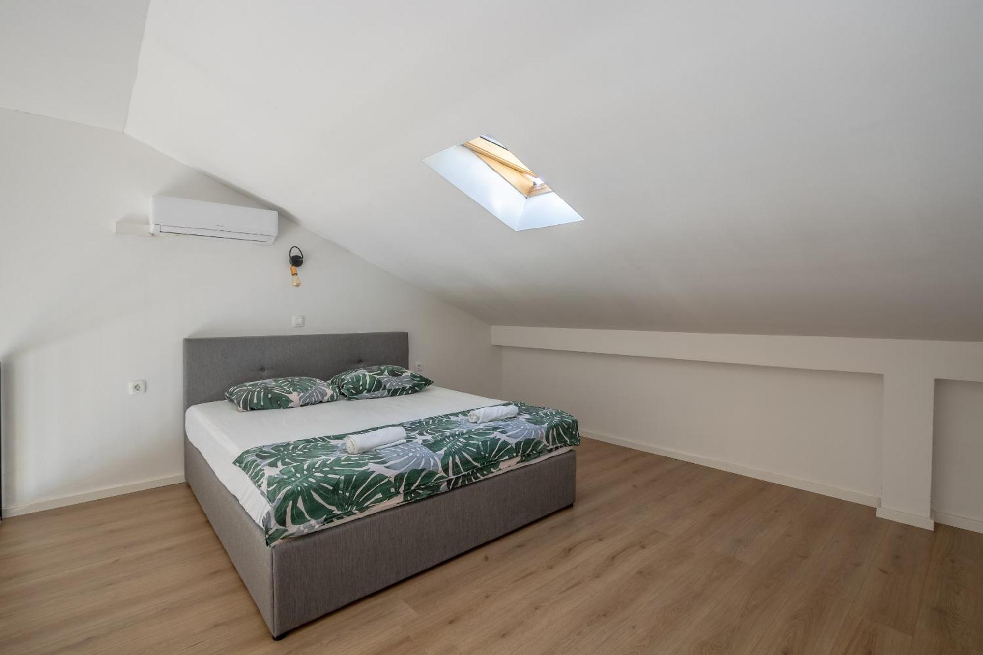 Apartman Rojo Apartamento Omiš Exterior foto